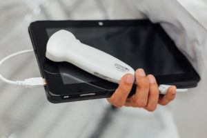 SiMPLi with tablet